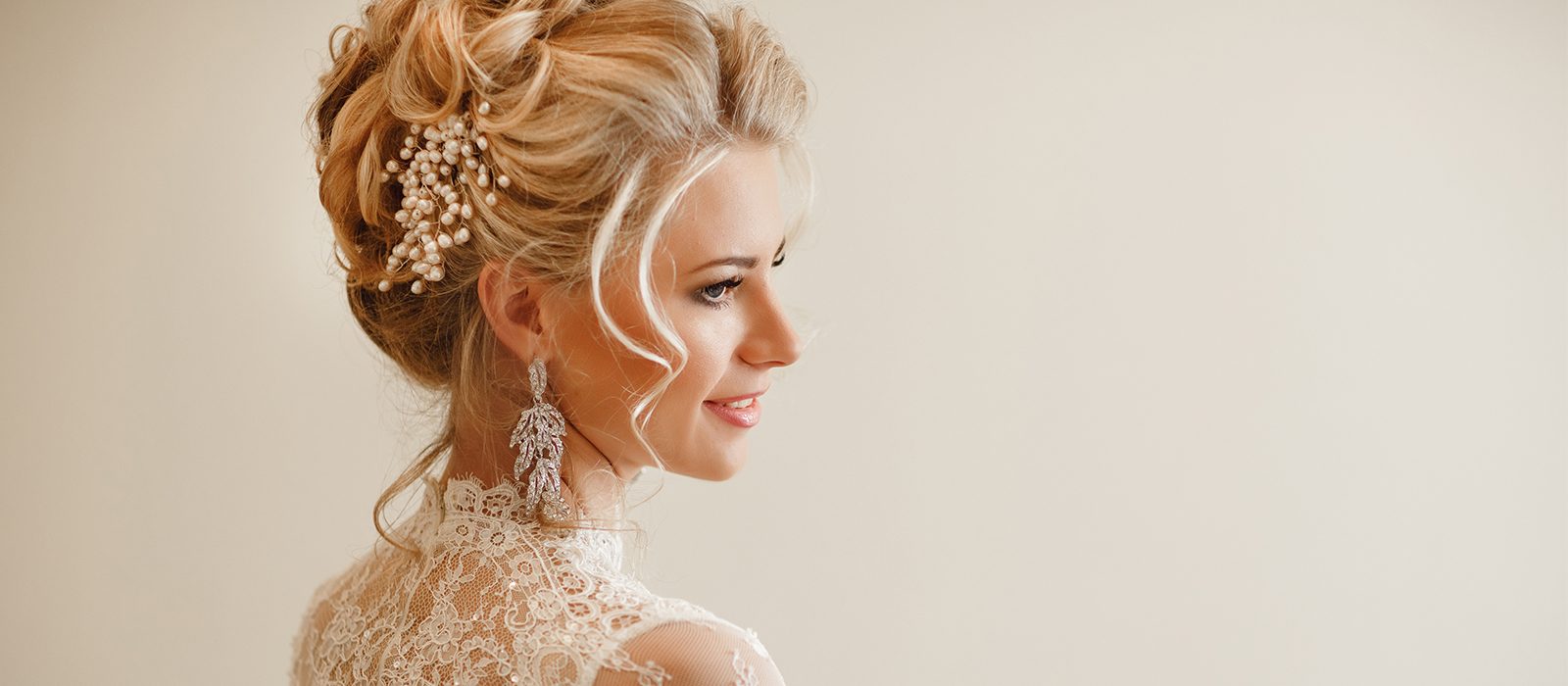 Hairstyle Inspiration For Your Beach Wedding Abroad Header