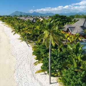 Beach Weddings Abroad Mauritius Weddings Abroad The Beautiful Beach Beneath Le Morne Mountain