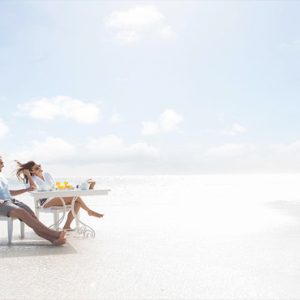 Beach Weddings Abroad Mauritius Weddings Breakfast Beach Dining