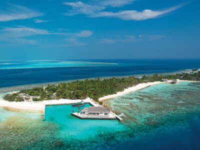 Best Time to Get Married in the Maldives