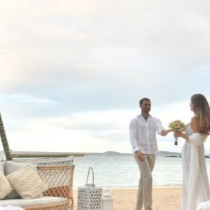 Beach Wedding Abroad Canonnier Beachcomber Golf Resort & Spa Wedding Beach Wedding Couple