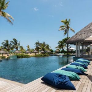 Beach Wedding Abroad Radisson Blu Azuri Resort & Spa, Mauritius Wedding Cyan Pool Bar1