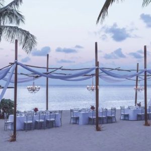 Beach Wedding Abroad Shangri La Le Touessrok Mauritius Wedding Beach Wedding Reception By Day