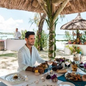 Beach Wedding Abroad Shangri La Le Touessrok Mauritius Wedding Ilot Mangenie Beach Restaurant