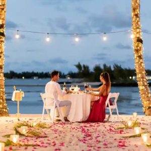 Beach Wedding Abroad Shangri La Le Touessrok Mauritius Wedding Wedding Couple2